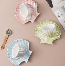 Load image into Gallery viewer, Nordic Pearl Glaze irregular Shell Form Coffee Cup Set