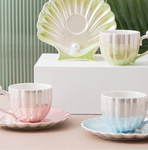 Load image into Gallery viewer, Nordic Pearl Glaze irregular Shell Form Coffee Cup Set