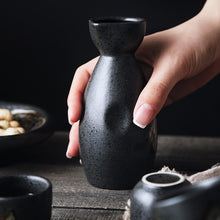 Load image into Gallery viewer, 5 pcs Black Japanese Sake Set