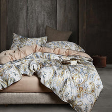 Load image into Gallery viewer, Luxury Egyptian Cotton Bedding Set
